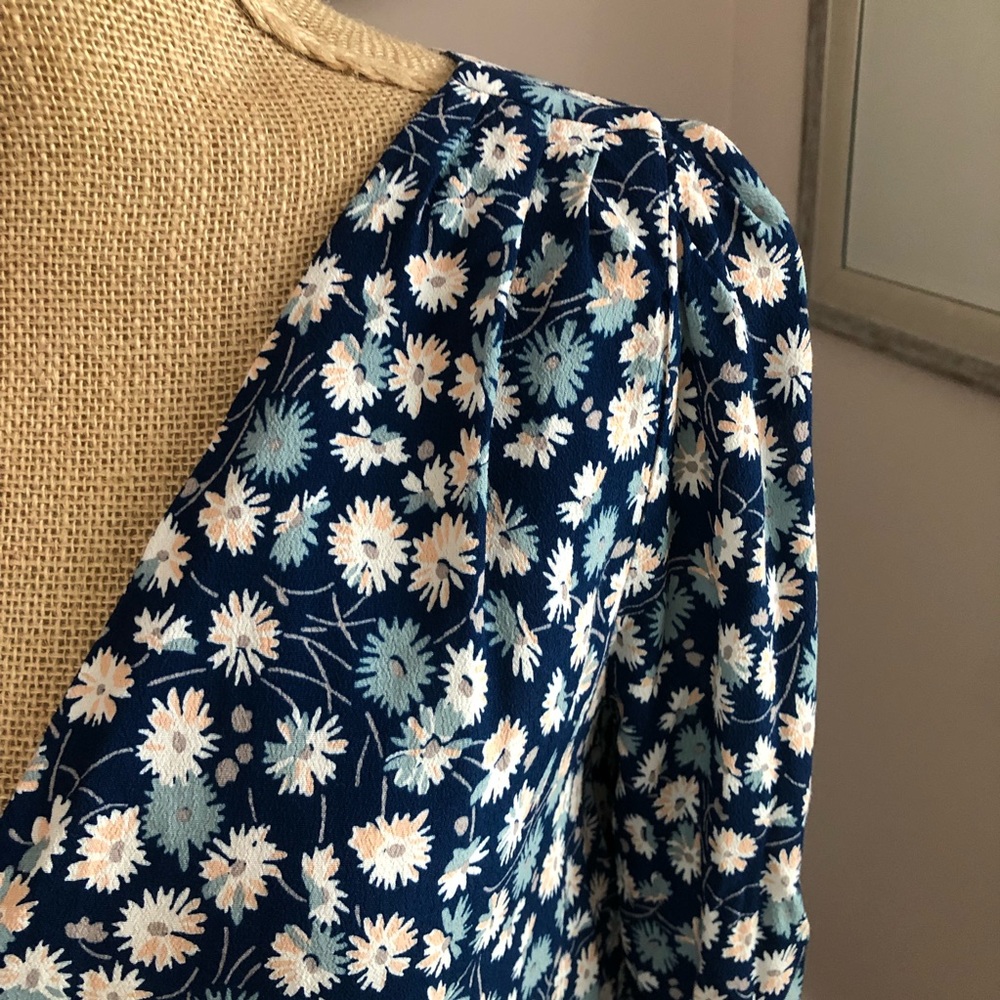 Madewell Daisy Floral Button Down Blouse - Picture 3 of 14